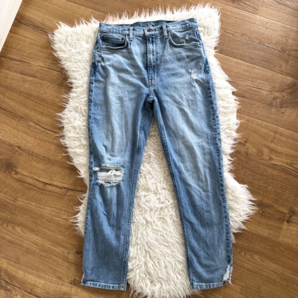 Etica Scarlet Distressed Slim Jeans - Light Wash | Size 27